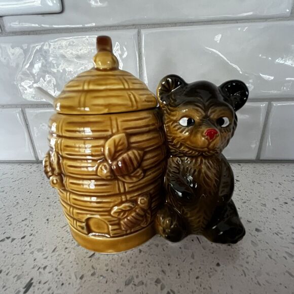 Vintage Kitschy Honey Bear Beehive Honey Ceramic Pot Jar Server w/Spoon - Picture 2 of 8